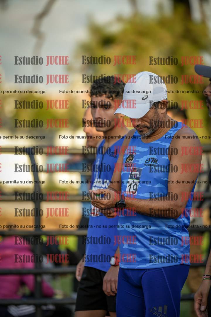 Fotos de los 3000 m llanos de varones