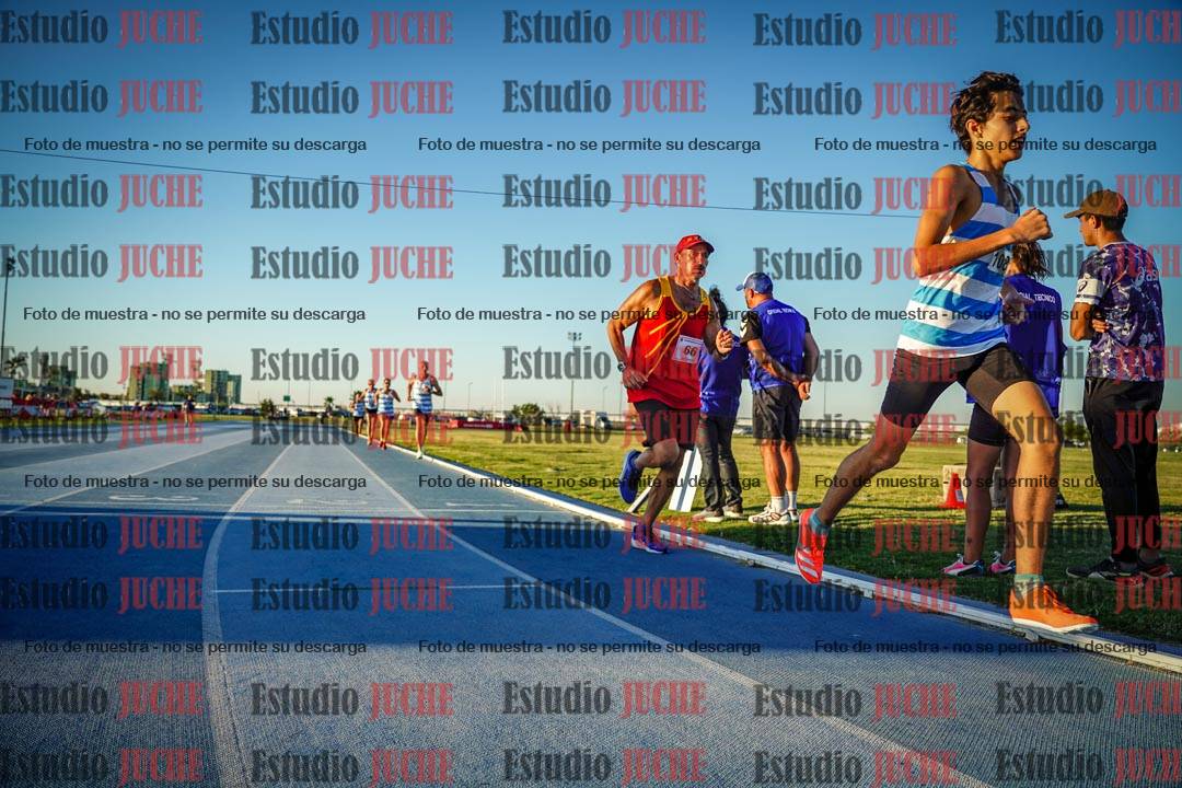 Fotos de los 1500 m llanos de varones