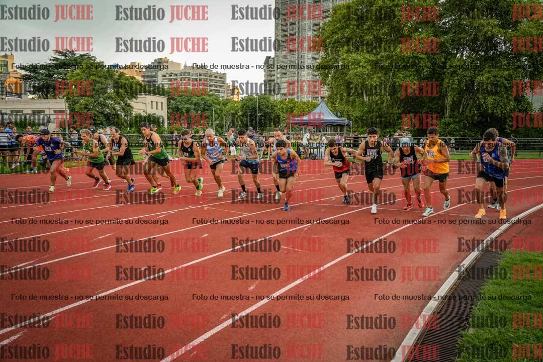 Fotos de los 1500 m llanos de varones
