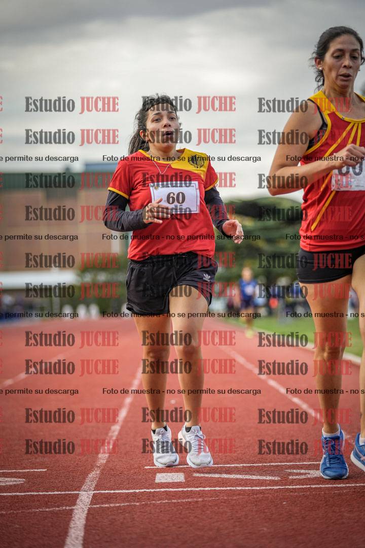 Fotos de los 1500 m llanos de mujeres