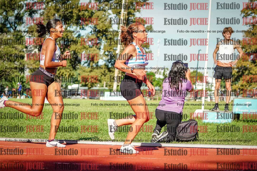 Fotos de los 1500 m llanos de mujeres