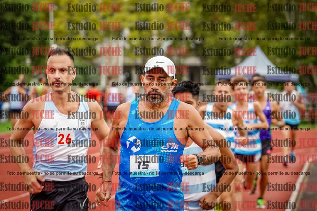 Fotos de los 3000 m llanos de varones