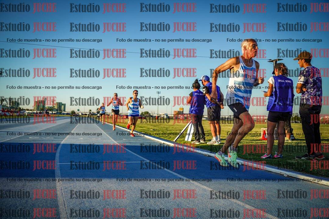Fotos de los 1500 m llanos de varones
