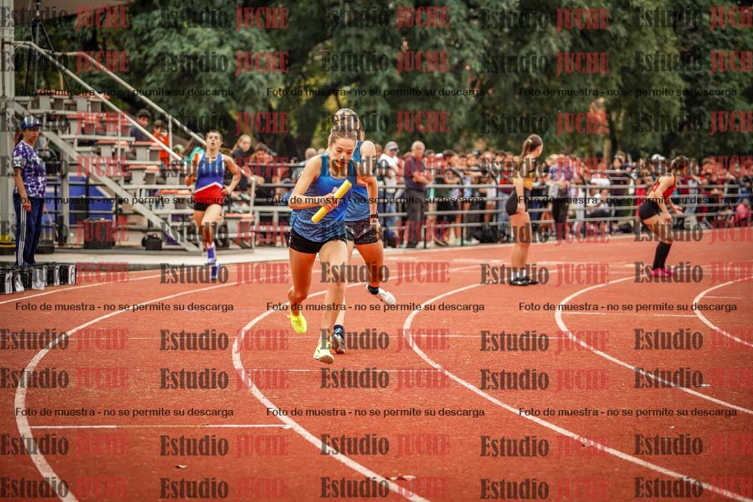 Fotos de las postas 4x400 m llanos de mujeres