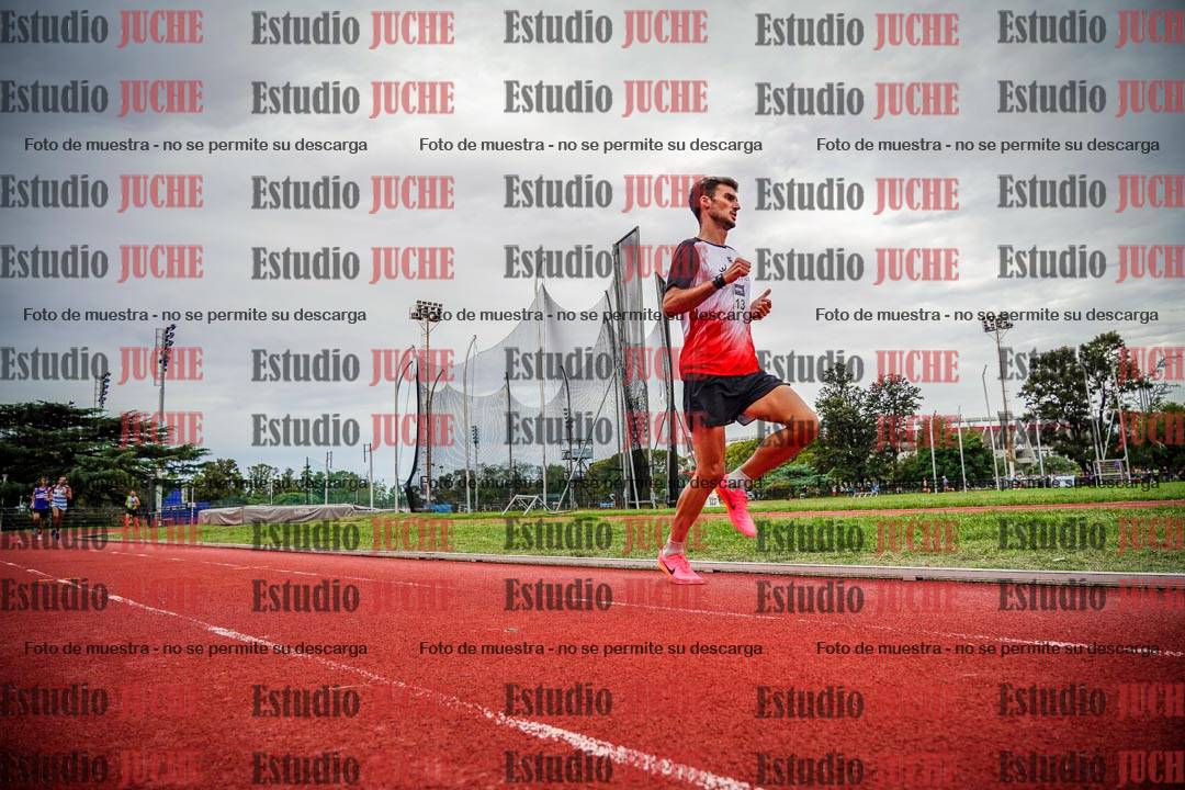 Fotos de los 3000 m llanos de varones