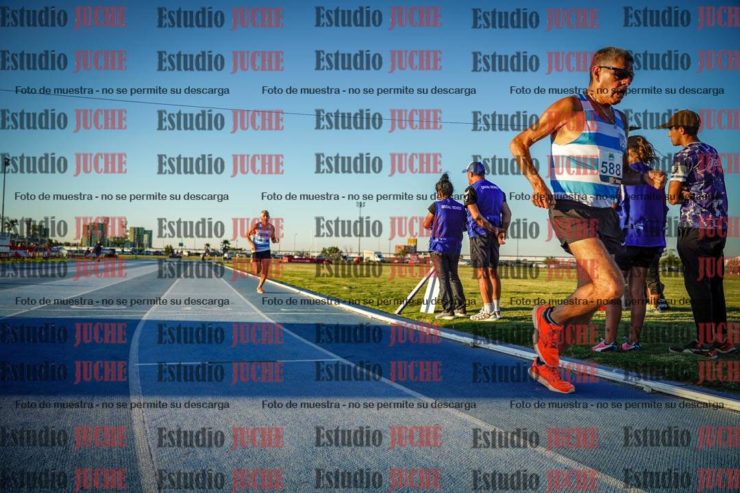 Fotos de los 1500 m llanos de varones