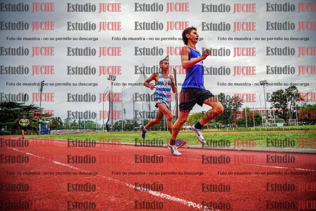 Fotos de los 3000 m llanos de varones