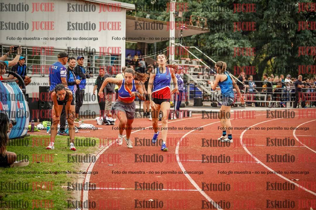 Fotos de las postas 4x400 m llanos de mujeres