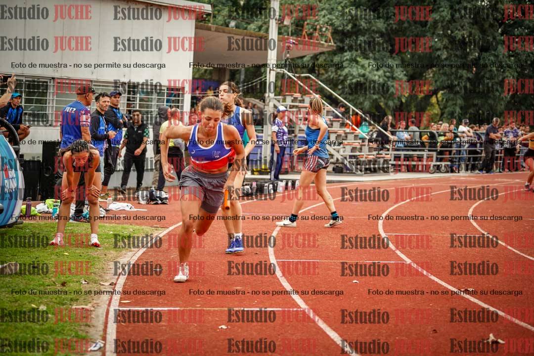 Fotos de las postas 4x400 m llanos de mujeres