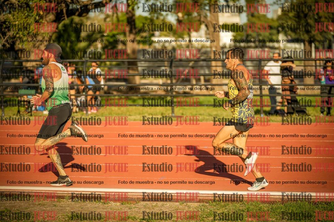 Fotos de los 3000 m llanos de varones