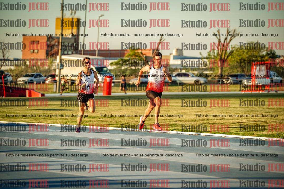 Fotos de los 1500 m llanos de varones