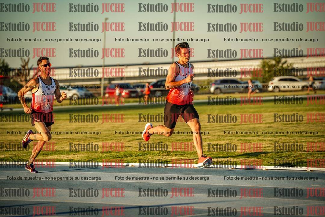 Fotos de los 1500 m llanos de varones