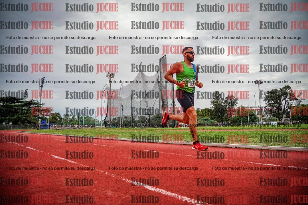 Fotos de los 3000 m llanos de varones