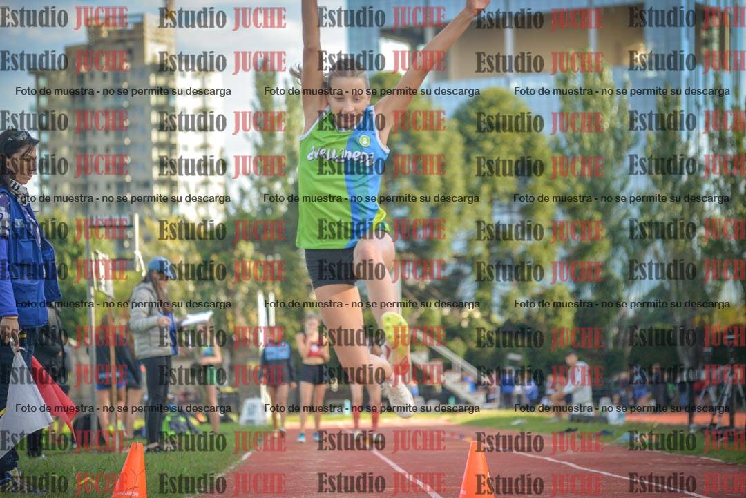 Fotos del salto en largo - mujeres U16