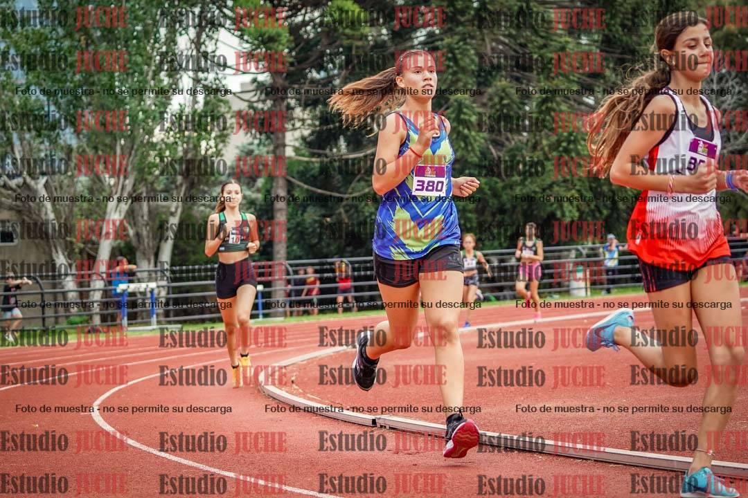 Fotos de los 2400 m de mujeres