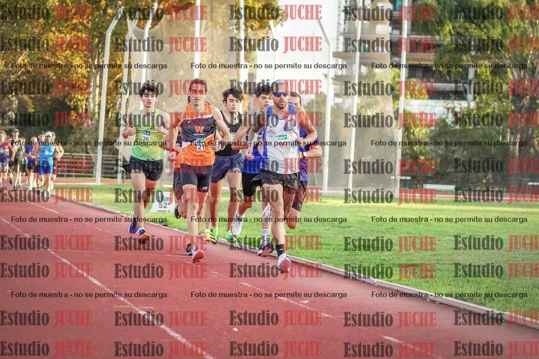 Fotos de los 3000 m llanos de varones