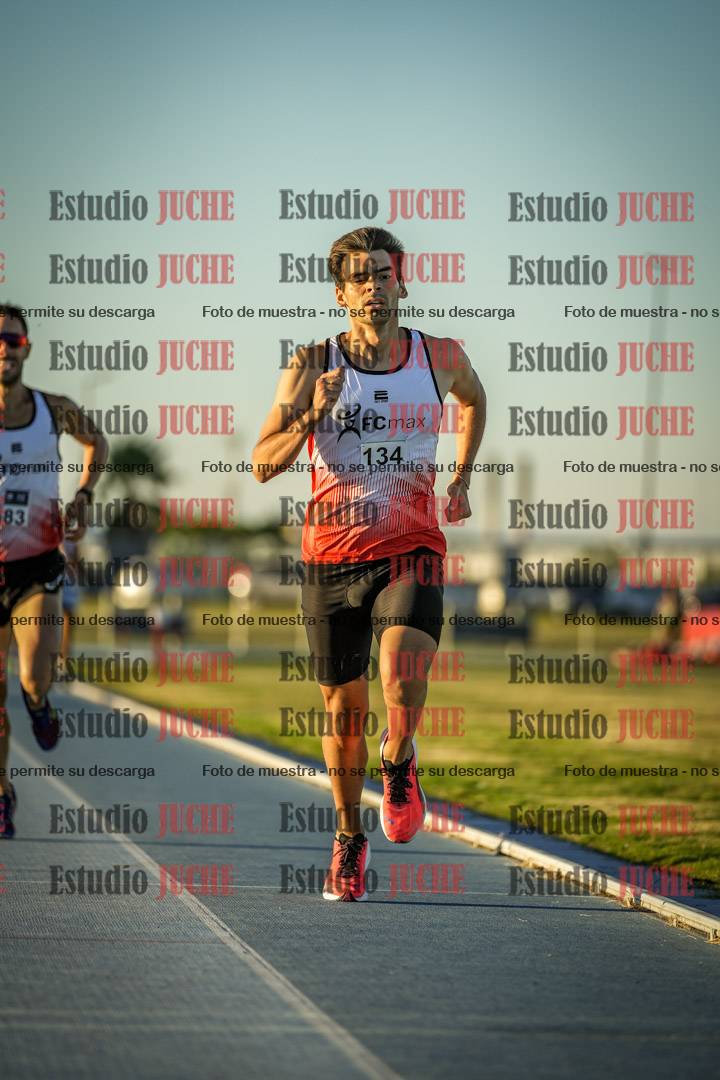 Fotos de los 1500 m llanos de varones