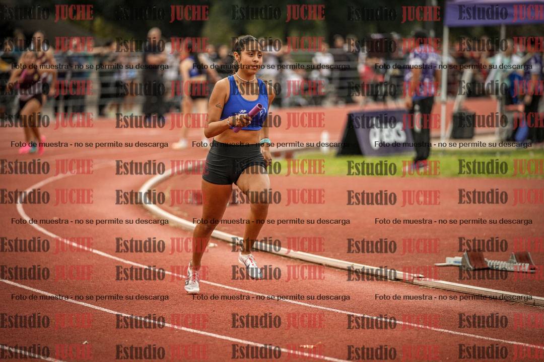 Fotos de las postas 4x400 m llanos de mujeres