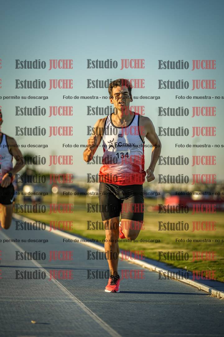 Fotos de los 1500 m llanos de varones