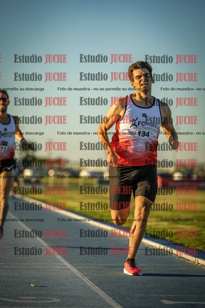 Fotos de los 1500 m llanos de varones