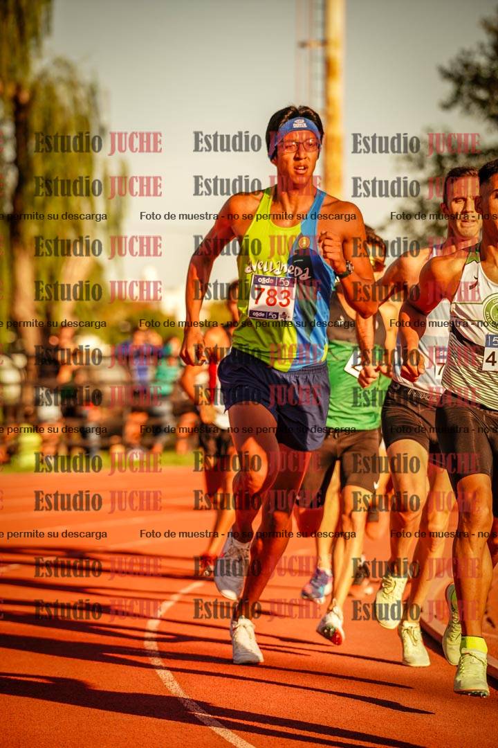 Fotos de los 3000 m llanos de varones