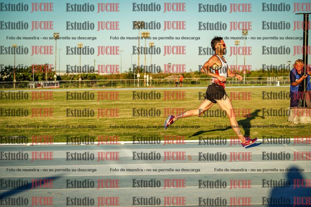 Fotos de los 1500 m llanos de varones