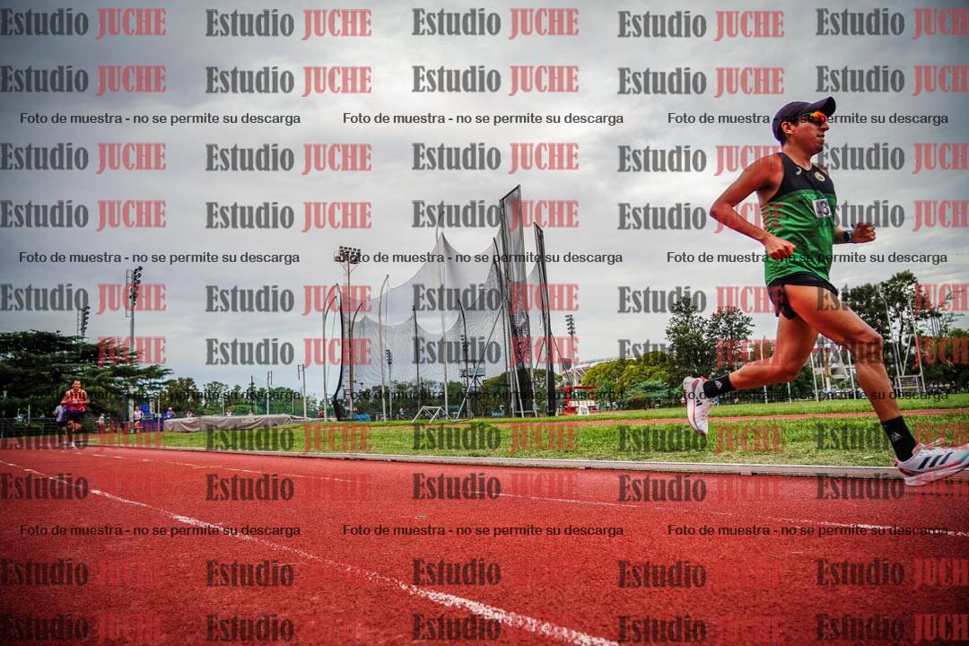 Fotos de los 3000 m llanos de varones