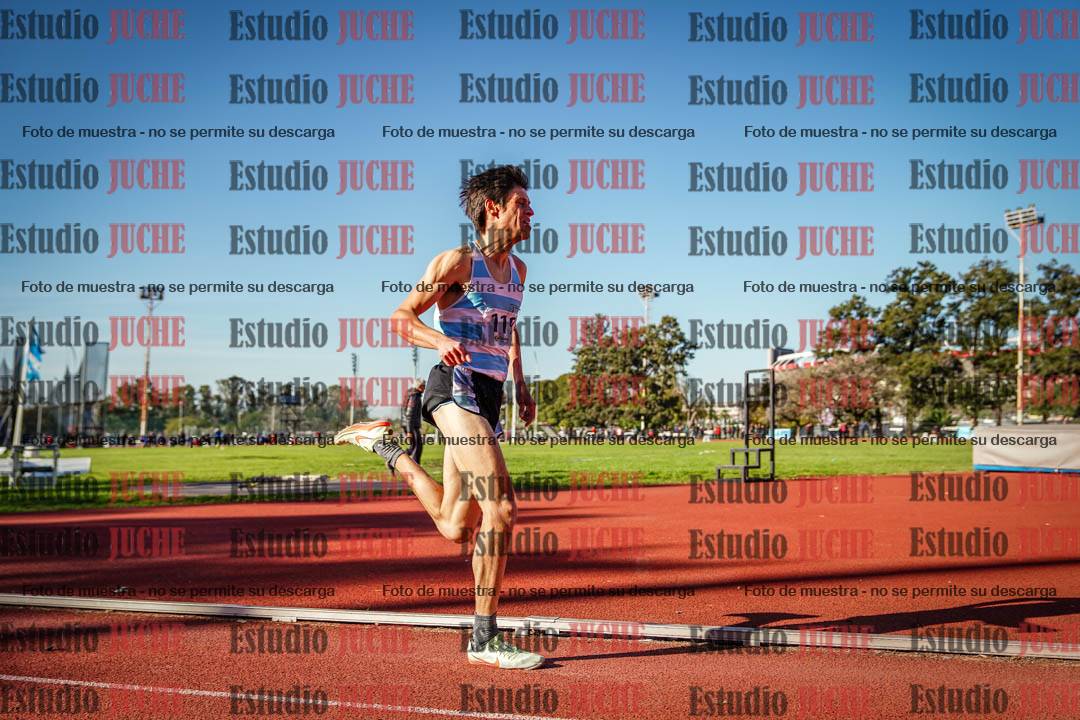 Fotos de los 3000 m llanos de varones
