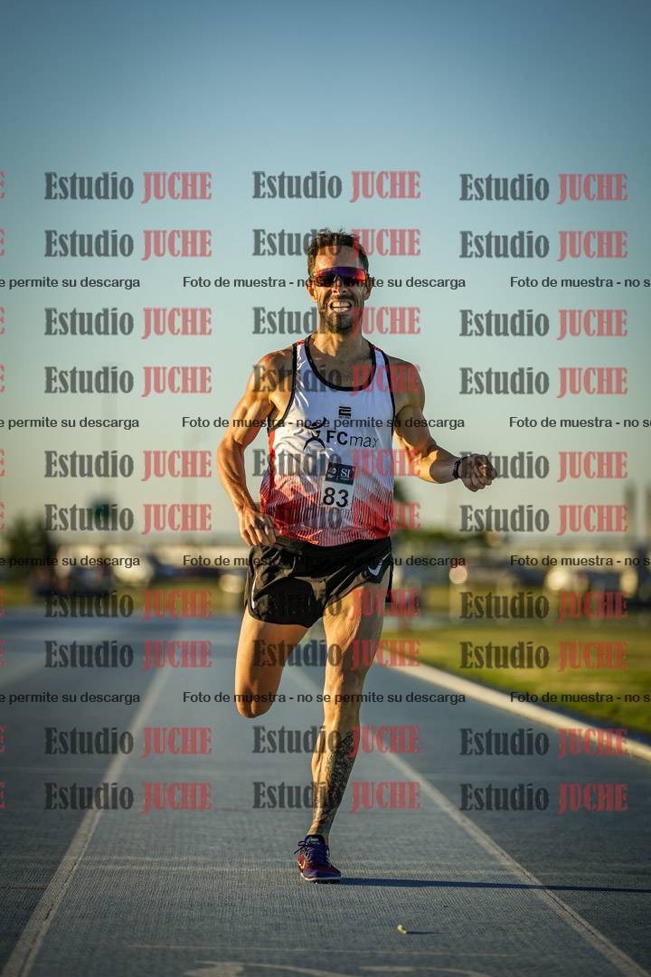 Fotos de los 1500 m llanos de varones