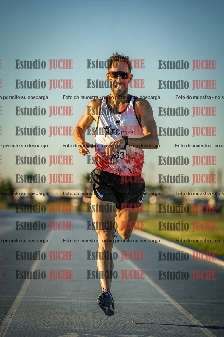 Fotos de los 1500 m llanos de varones