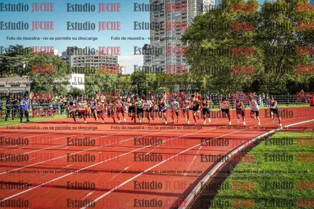 Fotos de los 1500 m llanos de varones