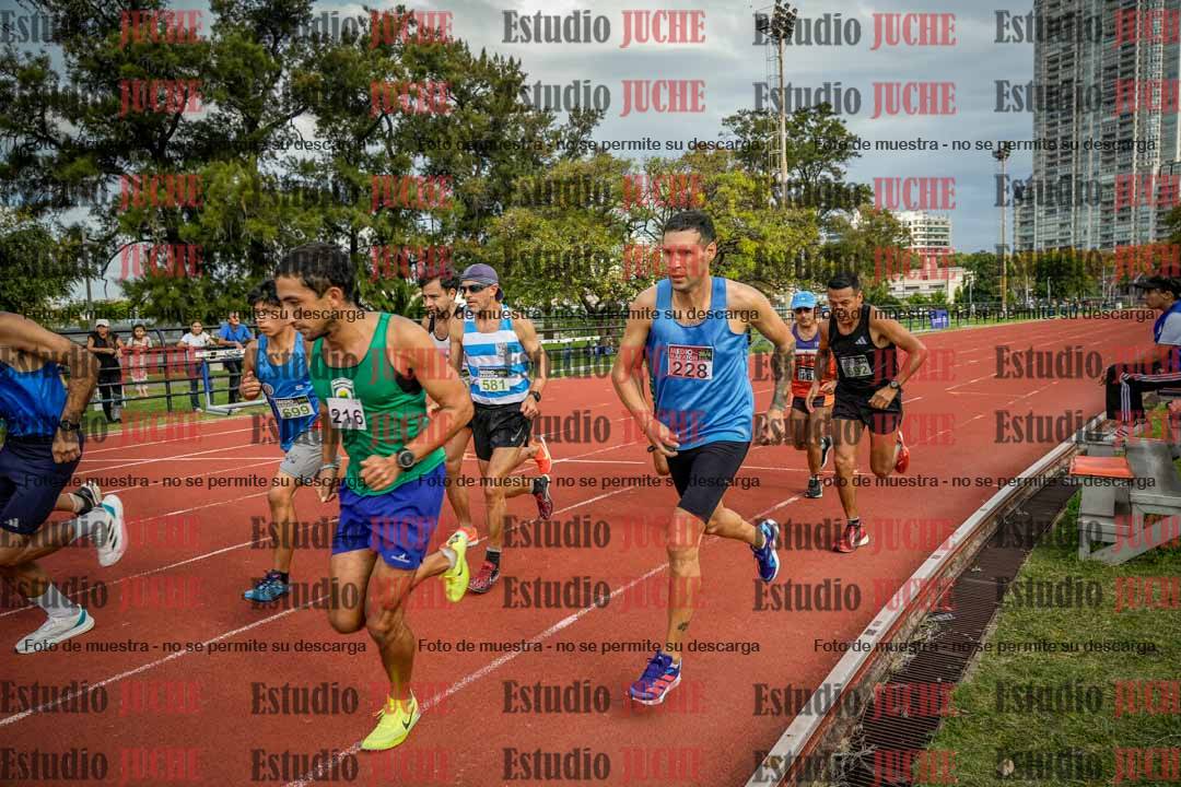 Fotos de los 3000 m de varones