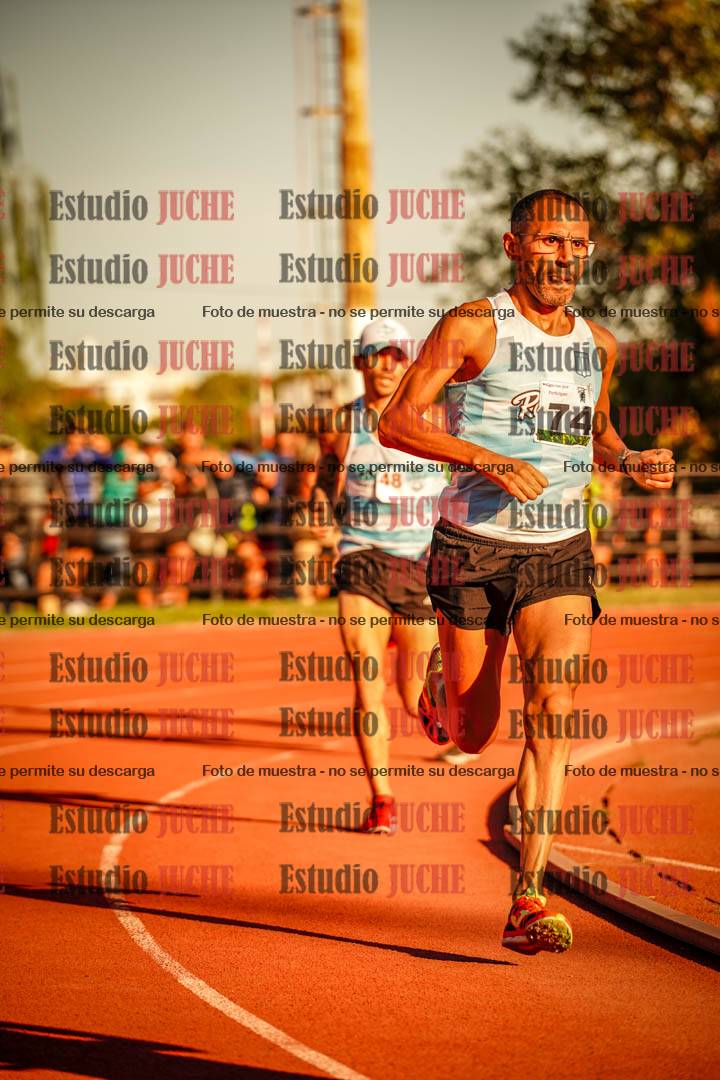 Fotos de los 3000 m llanos de varones