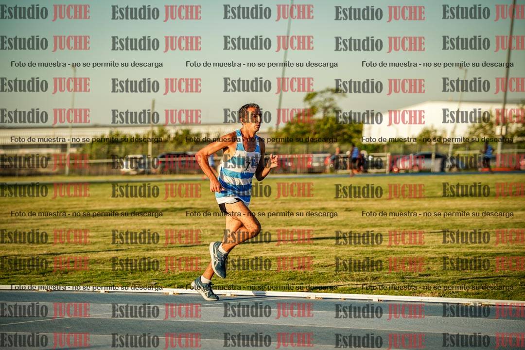 Fotos de los 1500 m llanos de varones