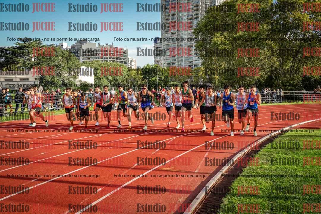 Fotos de los 1500 m llanos de varones