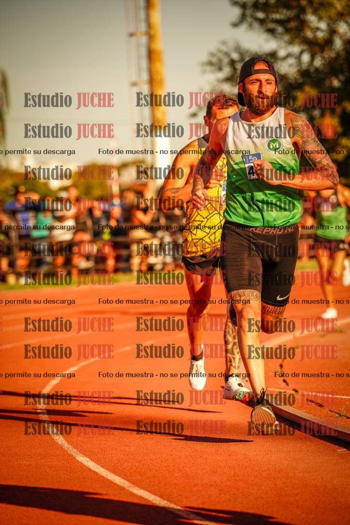 Fotos de los 3000 m llanos de varones