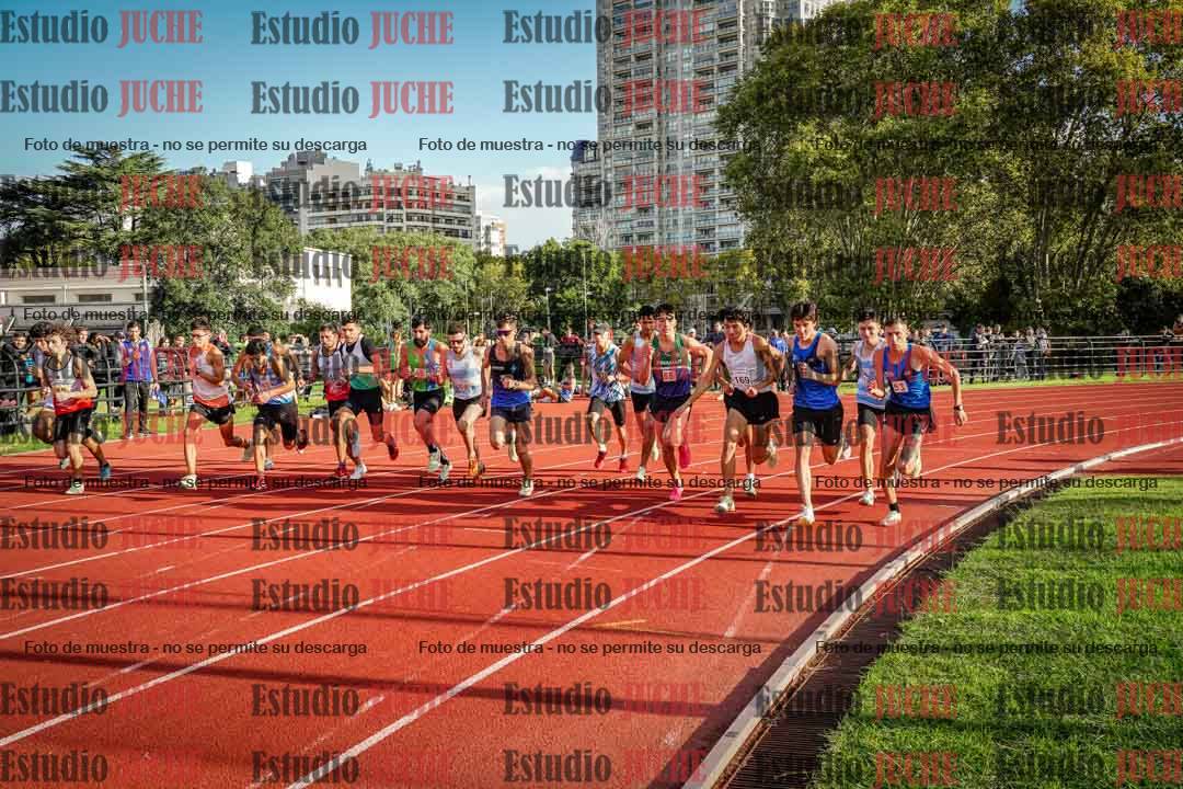 Fotos de los 1500 m llanos de varones