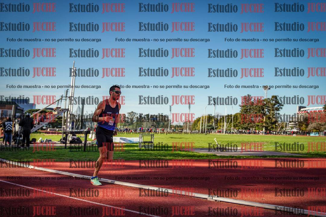 Fotos de los 3000 m llanos de varones
