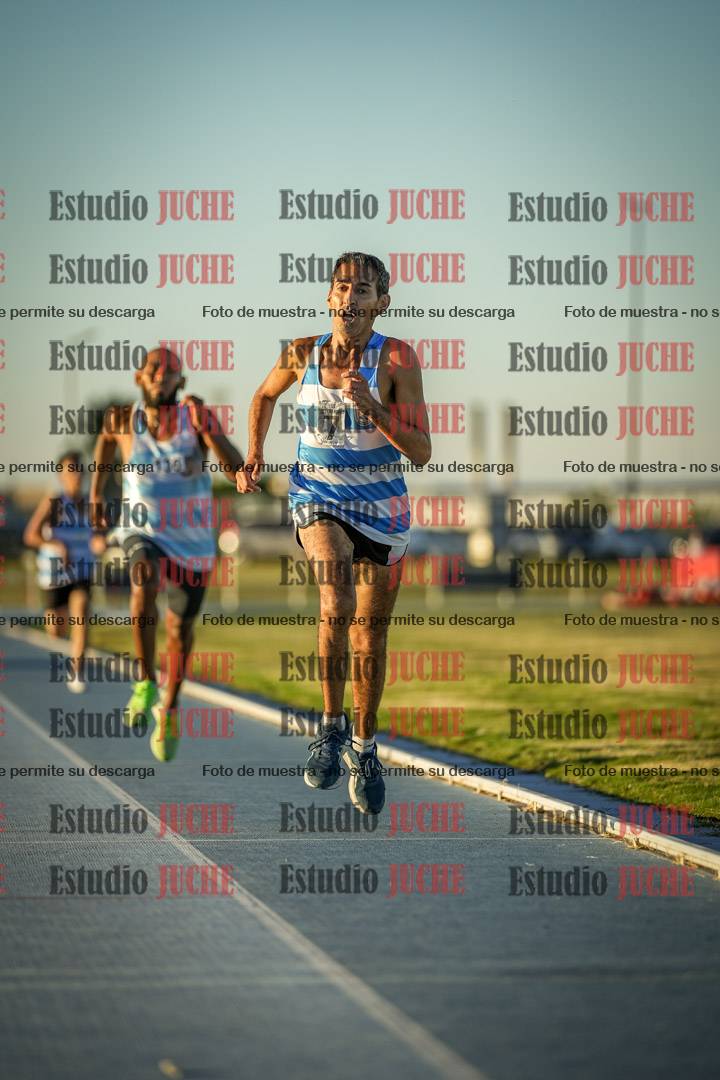 Fotos de los 1500 m llanos de varones