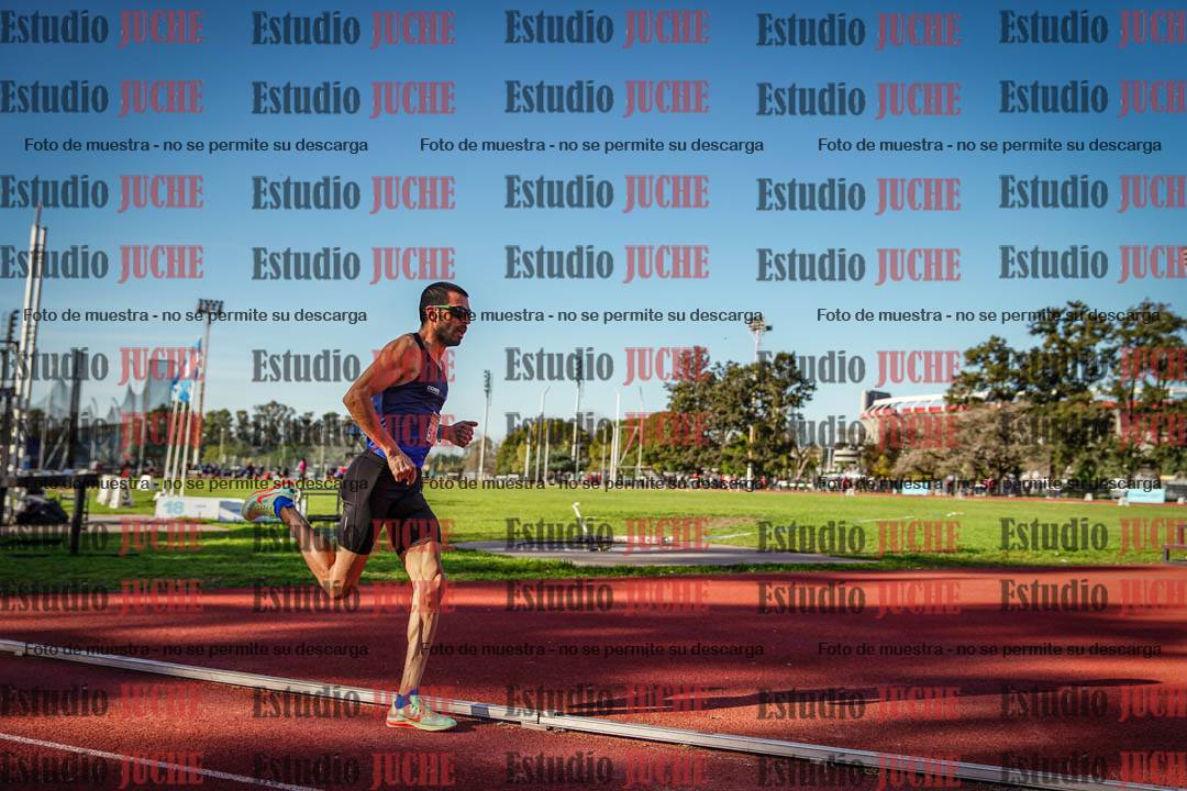Fotos de los 3000 m llanos de varones