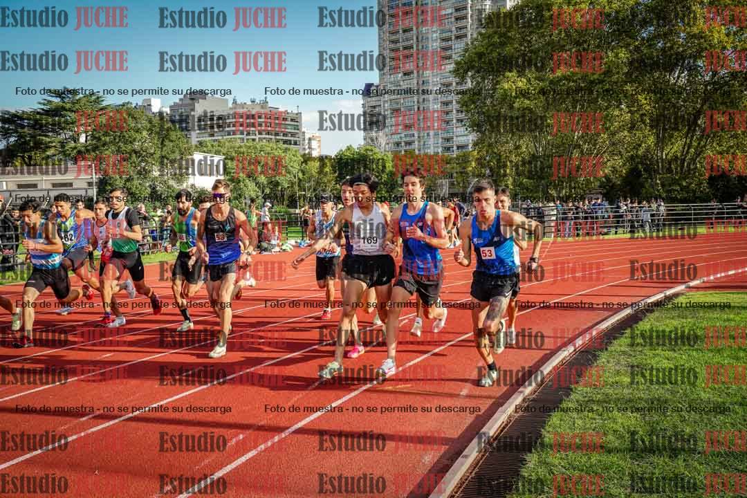 Fotos de los 1500 m llanos de varones