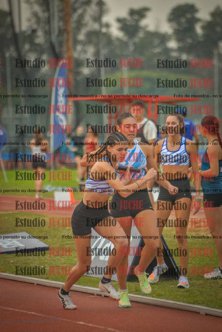 Fotos de las postas 4x400 m llanos de mujeres