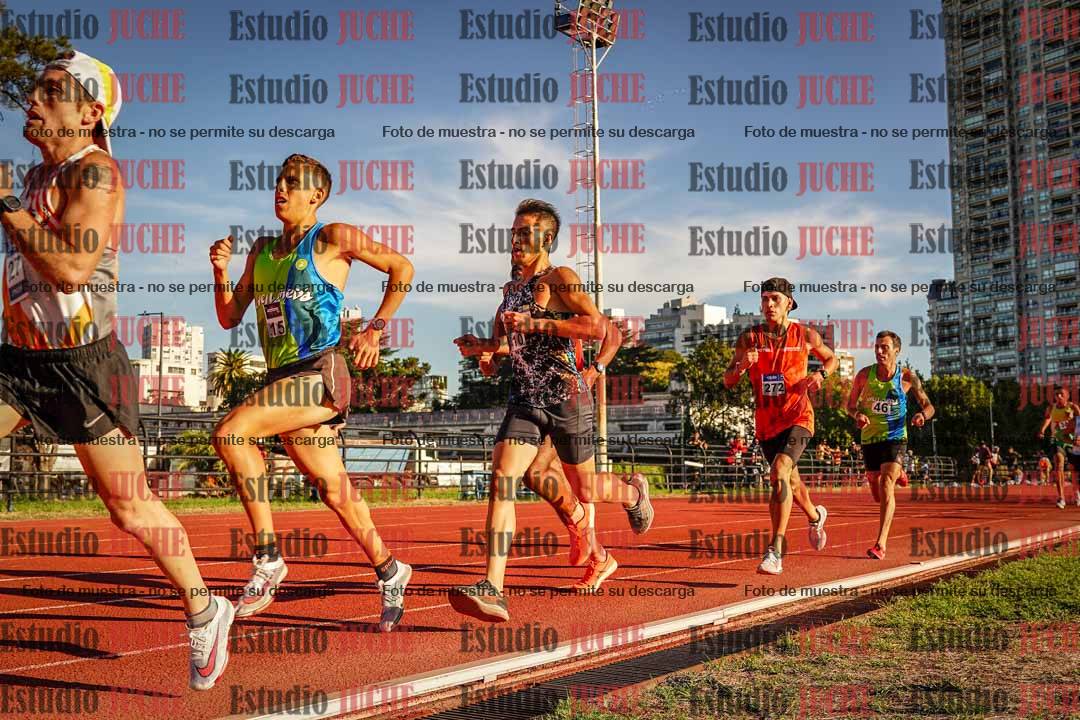Fotos de los 3000 m llanos de varones