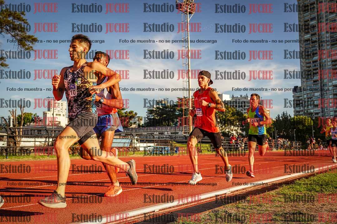 Fotos de los 3000 m llanos de varones