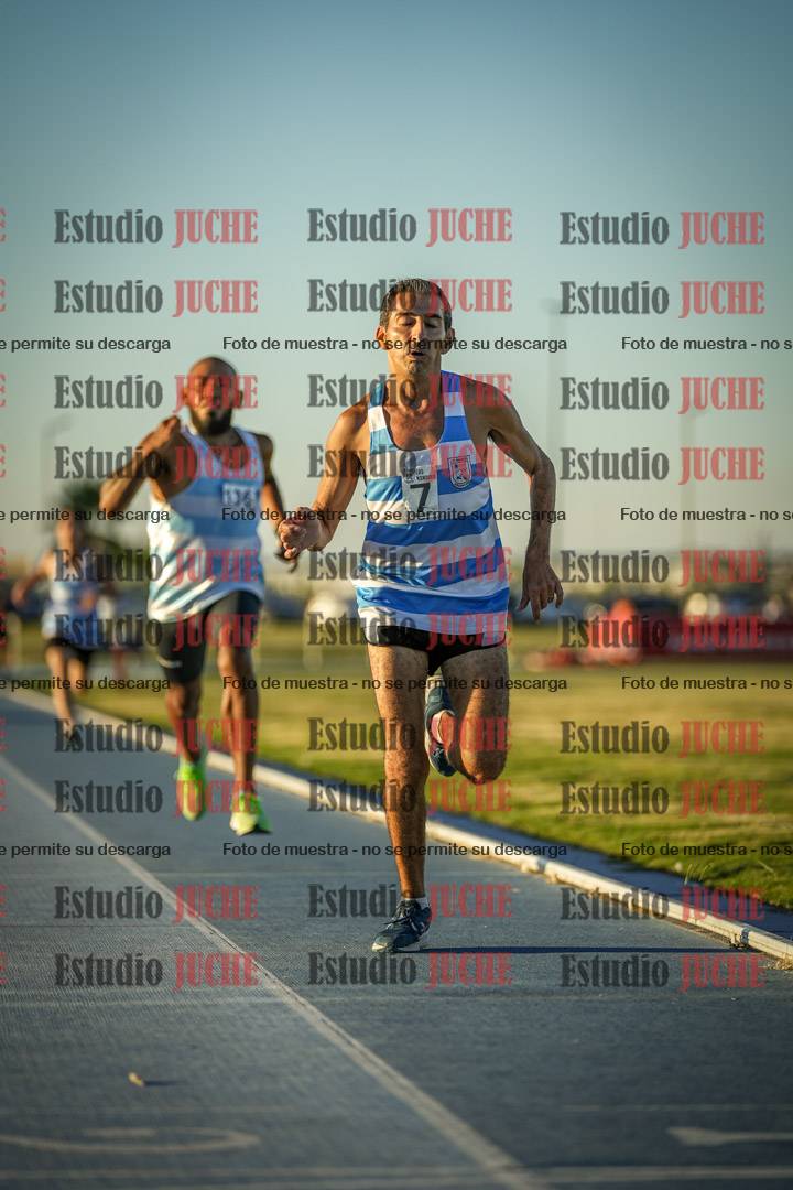 Fotos de los 1500 m llanos de varones
