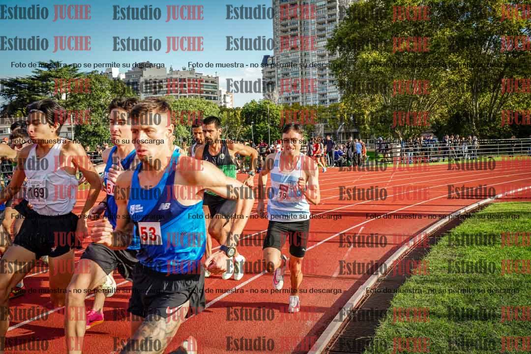 Fotos de los 1500 m llanos de varones