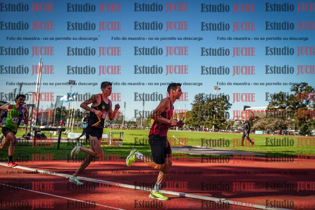 Fotos de los 3000 m llanos de varones