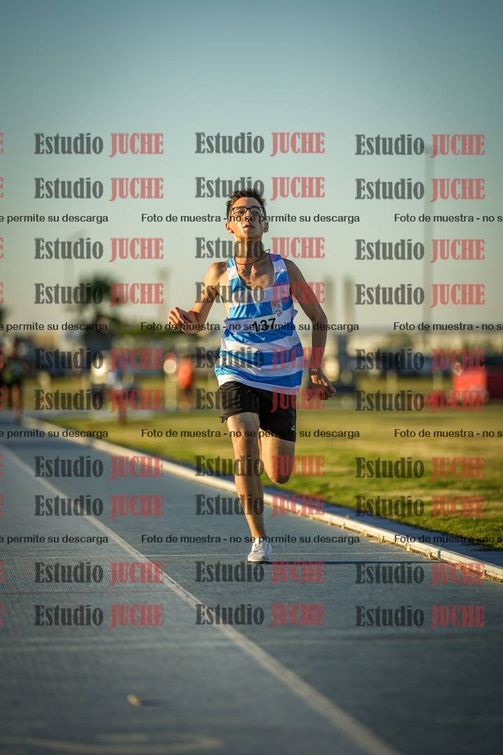 Fotos de los 1500 m llanos de varones