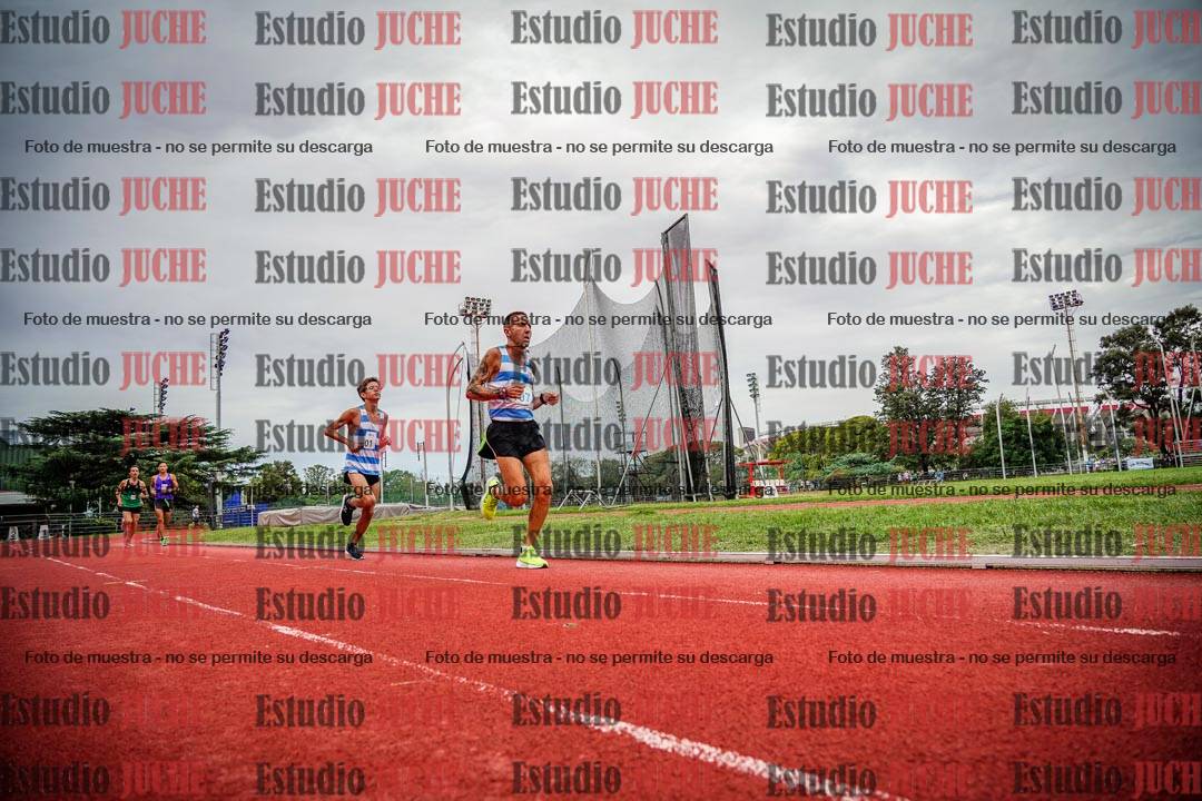 Fotos de los 3000 m llanos de varones