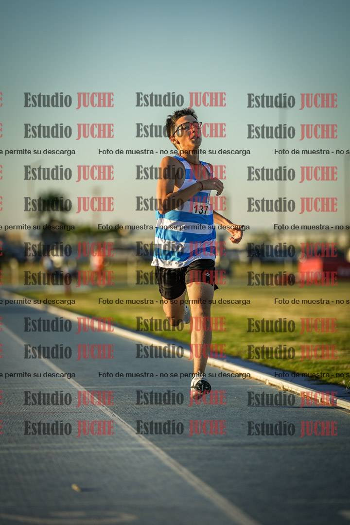 Fotos de los 1500 m llanos de varones